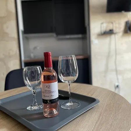 Le Quai Bourgeois *