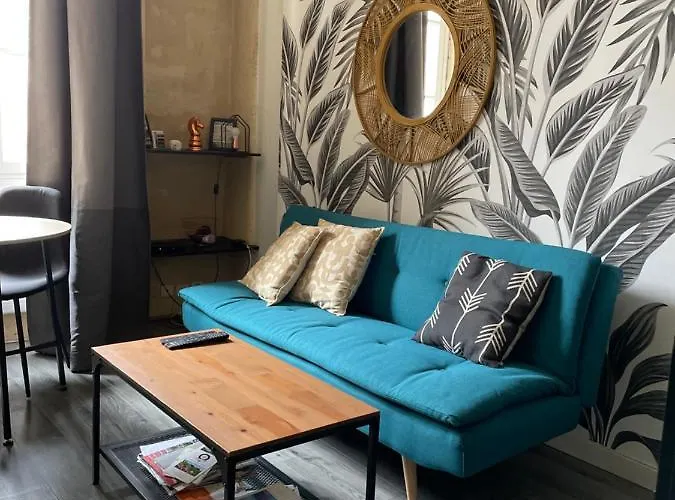 Le Quai Bourgeois Apartment