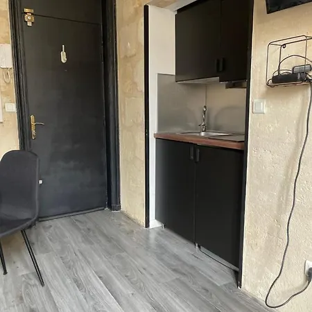 Le Quai Bourgeois Apartment