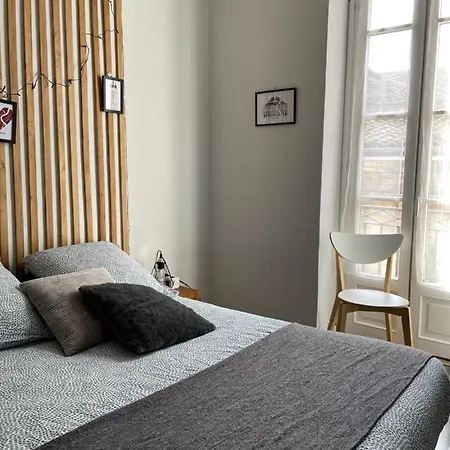 Le Quai Bourgeois *
